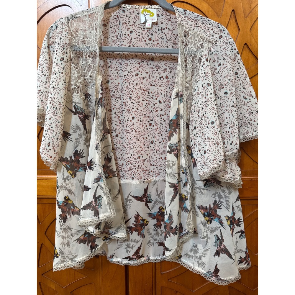 Fig and Flower Bird Print Lace Trim Kimono Cardigan Cream Boho Short Sleeve M